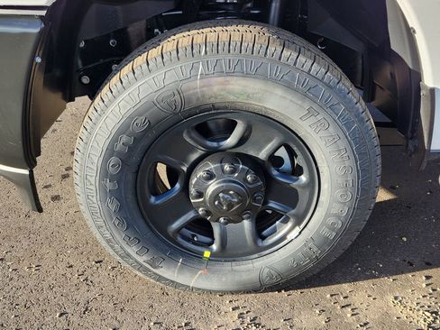 New 2026 RAM 3500 Tradesman AWD/4WD image 18