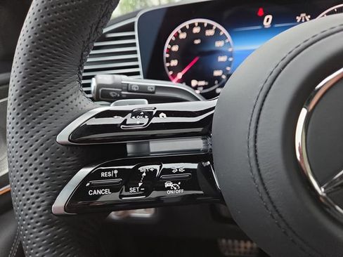 New 2026 Mercedes-Benz GLS 450 4MATIC image 22