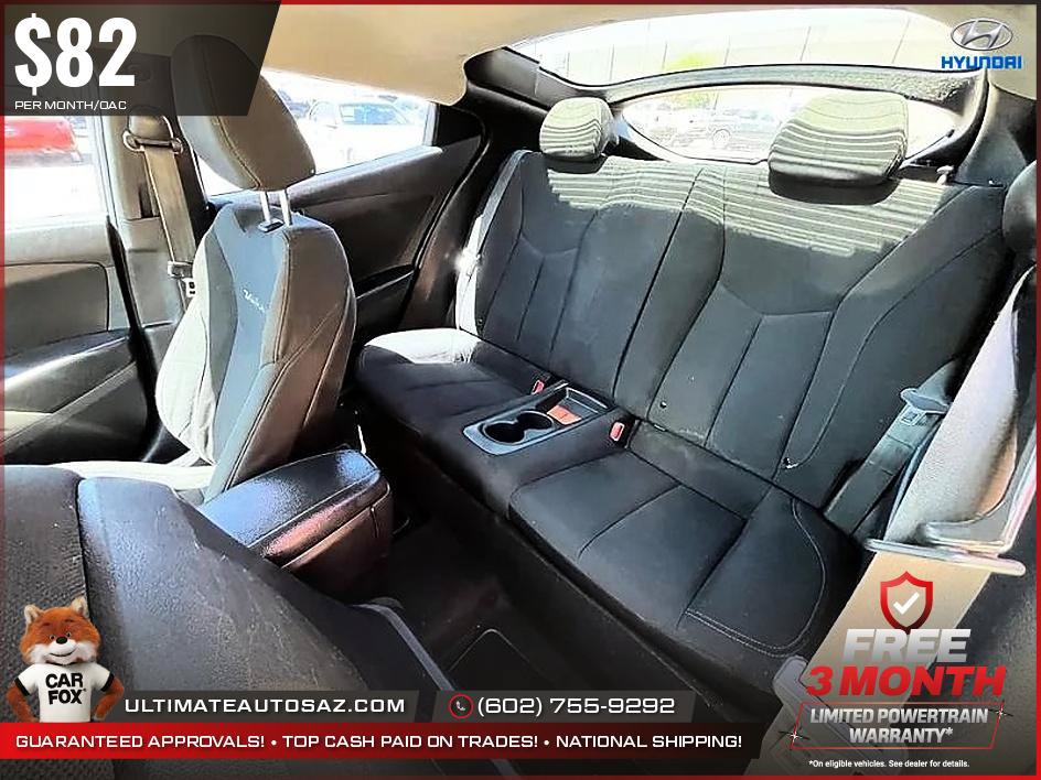 Used 2015 Hyundai Veloster FWD image 34