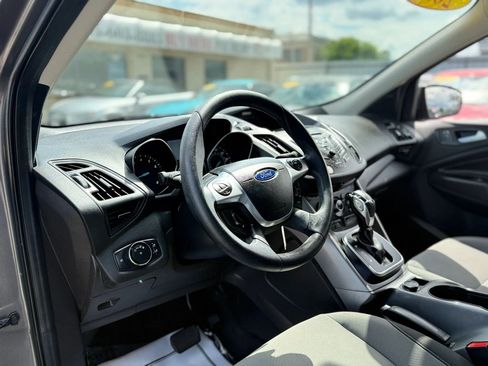 Used 2014 Ford Escape SE FWD image 21