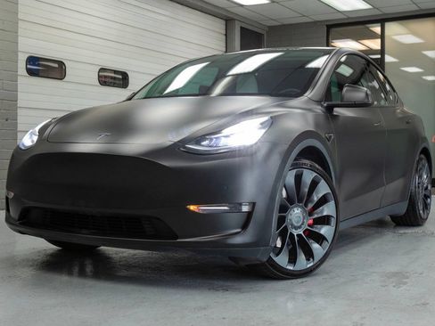 Used 2020 Tesla Model Y Performance AWD/4WD image 2