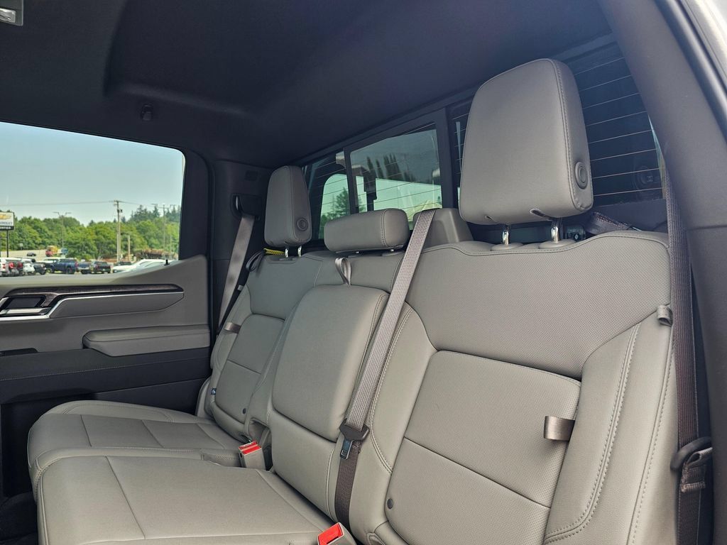 Certified 2025 Chevrolet Silverado 1500 LTZ w/ LTZ Premium Package AWD/4WD image 17