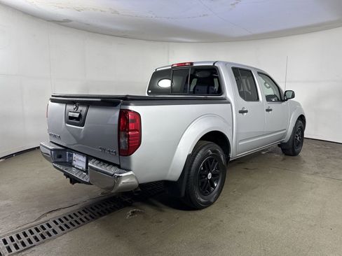 Used 2021 Nissan Frontier SV w/ SV Utility Package image 33