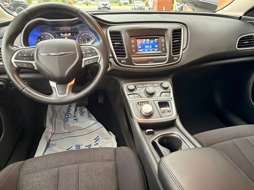 Used 2015 Chrysler 200 Limited w/ Convenience Group FWD image 19