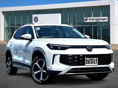 New 2026 Volkswagen Tiguan SE