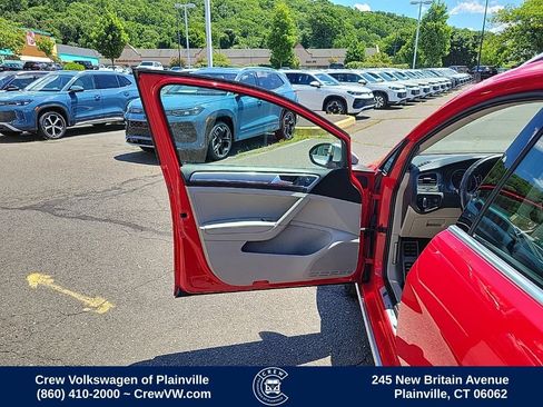 Used 2017 Volkswagen Golf Alltrack SE AWD/4WD image 39