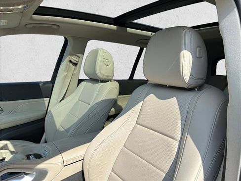 Certified 2020 Mercedes-Benz GLS 450 4MATIC image 12