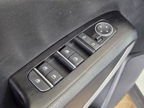 Used 2024 Kia Soul LX w/ Option Group 015 FWD image 12