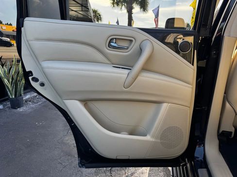 Used 2022 INFINITI QX80 Luxe w/ Cargo Package image 24