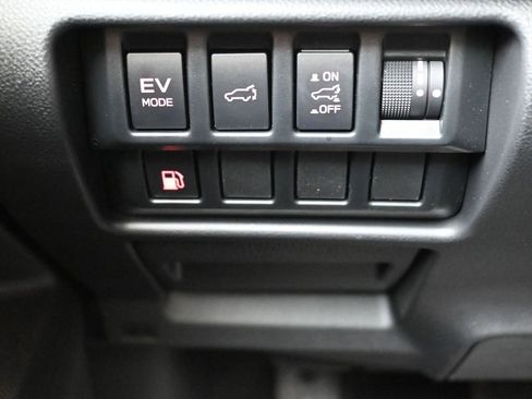 New 2026 Subaru Forester Premium image 24