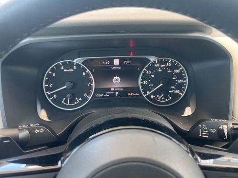 Used 2023 Nissan Rogue SL w/ SL Premium Package FWD image 13
