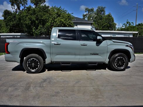 Used 2022 Toyota Tundra SR5 RWD image 7