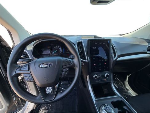 Used 2022 Ford Edge SE w/ Black Appearance Package AWD/4WD image 23