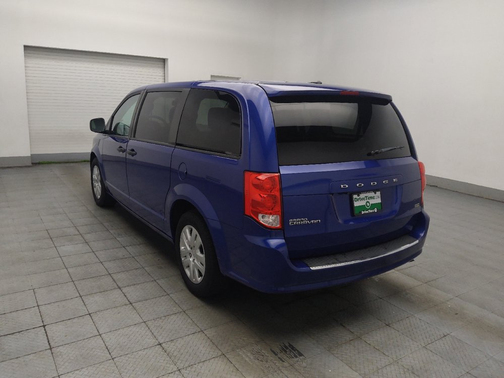 Used 2019 Dodge Grand Caravan SE w/ UConnect Hands-Free Group FWD image 5