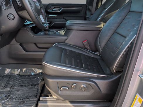 Used 2024 GMC Sierra 1500 AT4X w/ AT4X AEV Edition AWD/4WD image 3