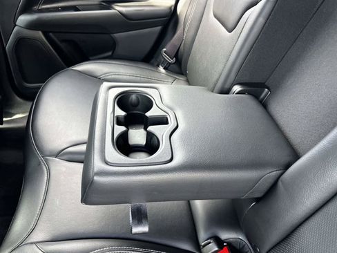 Used 2023 Jeep Compass High Altitude AWD/4WD image 10
