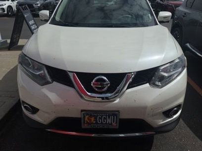 Used 2015 Nissan Rogue SL w/ SL Premium Package