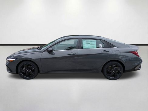 New 2026 Hyundai Elantra SEL Sport Premium FWD image 7