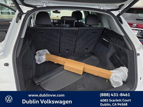 Used 2023 Audi Q5 2.0T Premium w/ Convenience Package image 26
