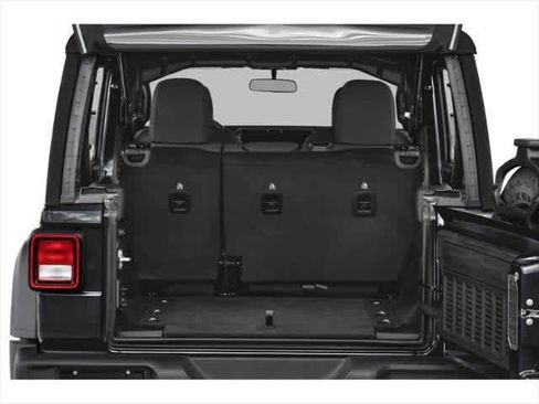 Used 2024 Jeep Wrangler Unlimited Sahara w/ Technology Group AWD/4WD image 10
