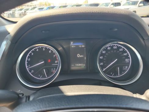 Used 2019 Toyota Camry LE w/ Convenience Package image 29