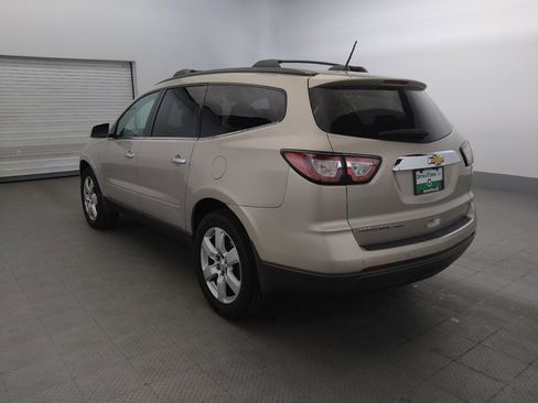 Used 2017 Chevrolet Traverse LT w/ Style and Technology Package AWD/4WD image 5