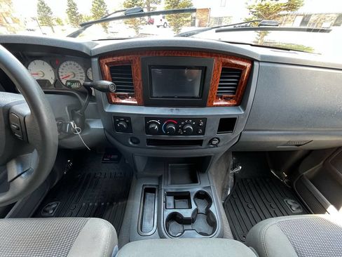 Used 2006 Dodge Ram 2500 Truck SLT w/ Light Group AWD/4WD image 17
