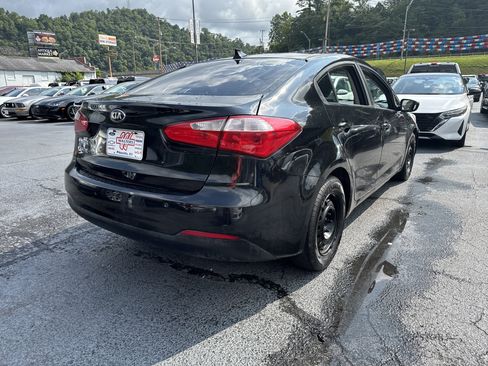 Used 2016 Kia Forte LX FWD image 7