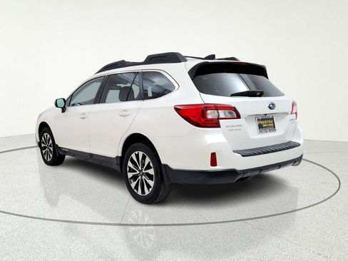 Used 2016 Subaru Outback 2.5i Limited image 6
