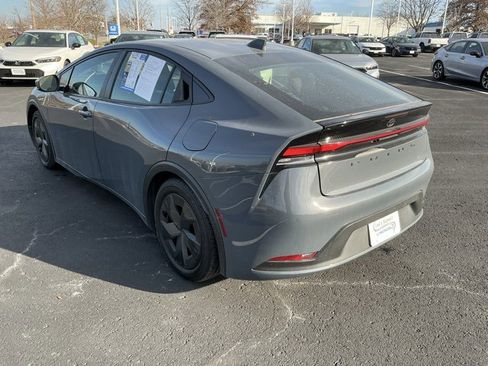 Used 2023 Toyota Prius LE image 7