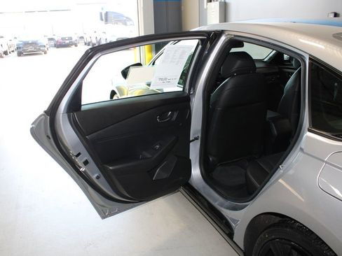 Used 2023 Honda Accord Sport image 14