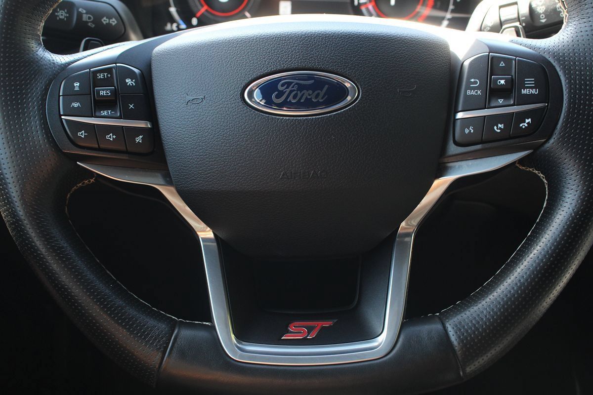 Used 2020 Ford Explorer ST w/ Premium Technology Package AWD/4WD image 23
