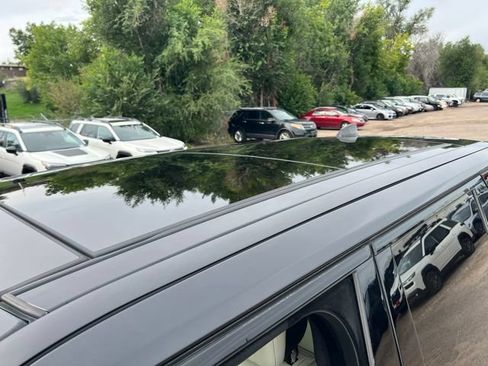Used 2018 Land Rover Range Rover HSE AWD/4WD image 14