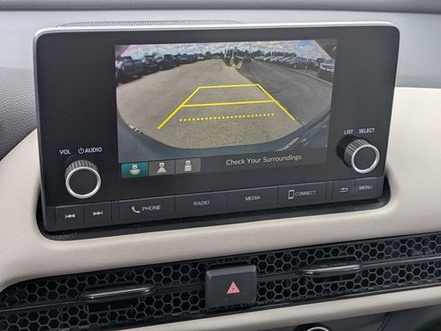 Used 2024 Honda HR-V LX image 27