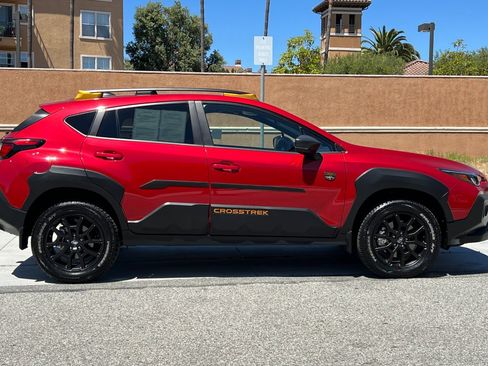 Used 2024 Subaru Crosstrek 2.5i Wilderness image 3