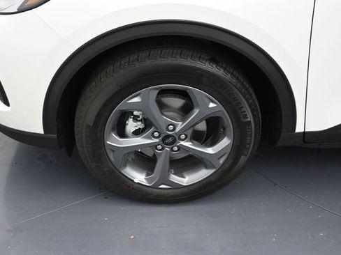 New 2026 Ford Escape ST-Line w/ Tech Pack #1 image 10