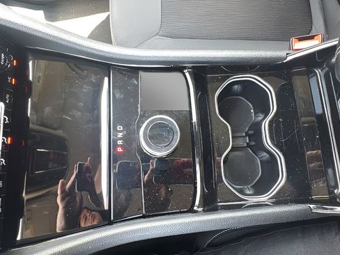 Used 2023 Jeep Grand Cherokee Laredo image 17