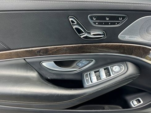 Used 2015 Mercedes-Benz S 550 Sedan image 14