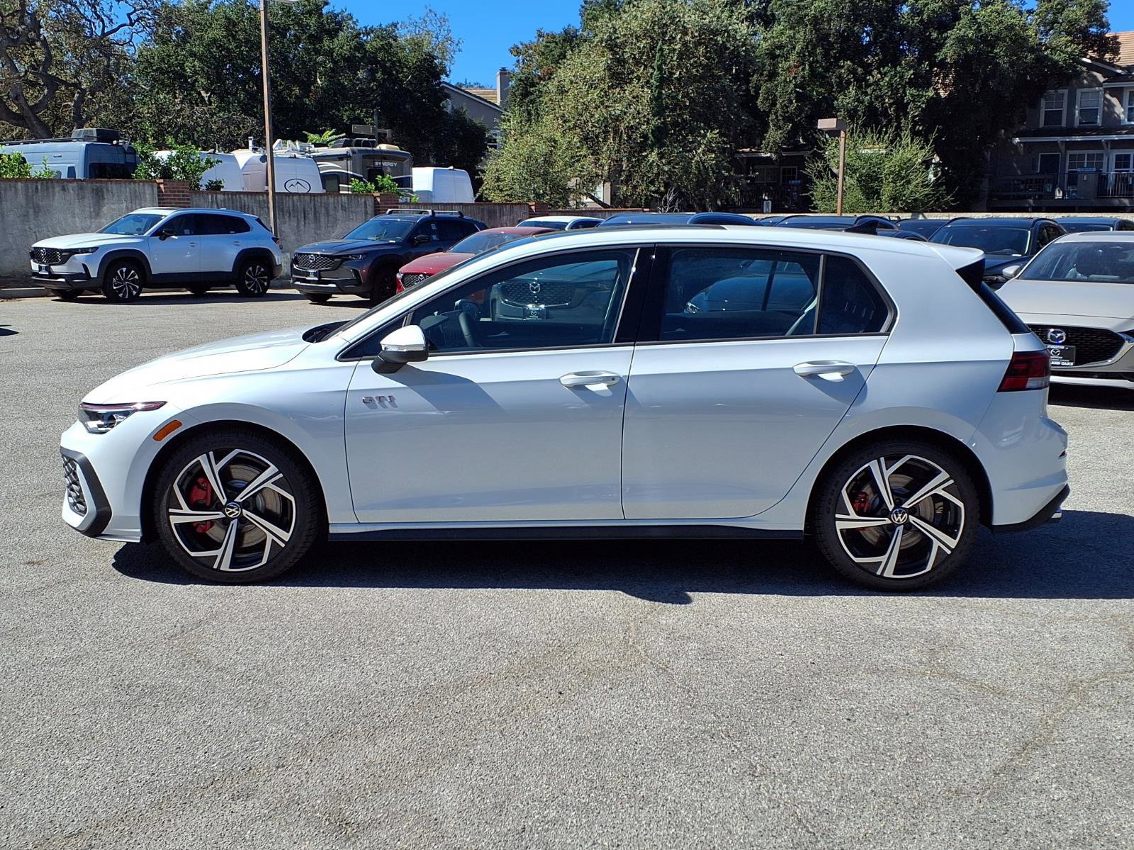 New 2026 Volkswagen GTI SE FWD image 3