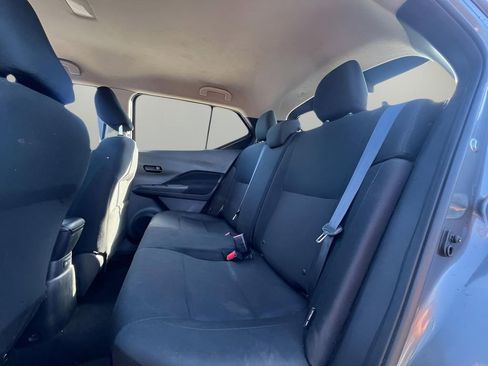 Used 2024 Nissan Kicks S image 20