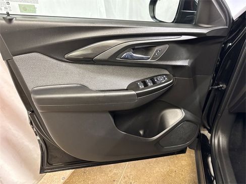 Used 2022 Chevrolet TrailBlazer LT w/ Driver Confidence Package image 21