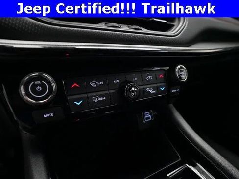 Certified 2022 Jeep Compass Trailhawk image 20