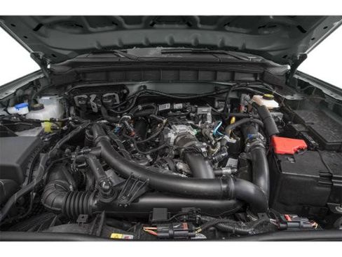 Used 2023 Ford Bronco Black Diamond AWD/4WD image 12