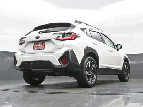 Used 2025 Subaru Crosstrek 2.5i Limited AWD/4WD image 32