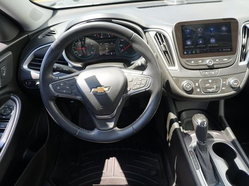Used 2020 Chevrolet Malibu RS FWD image 20