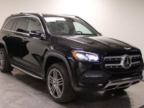 Used 2021 Mercedes-Benz GLS 450 4MATIC image 13