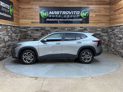 New 2025 Chevrolet Trax LT w/ Driver Confidence Package image 6