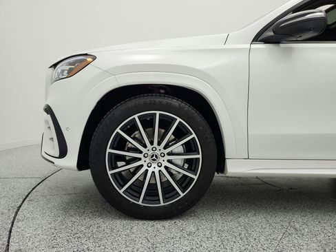 Certified 2024 Mercedes-Benz GLS 450 4MATIC image 24