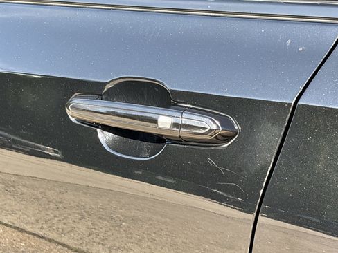 Used 2019 Cadillac XT4 Sport AWD/4WD image 15
