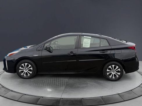 Used 2019 Toyota Prius XLE w/ Advanced Technology Package AWD/4WD image 2